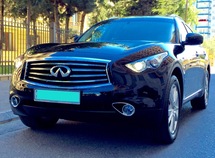 Infiniti FX35