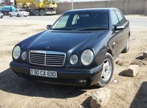 Mercedes E 240
