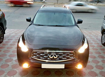 Infiniti FX35