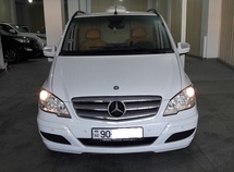 Mercedes Viano