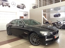 BMW 730
