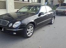 Mercedes E 320