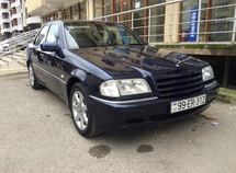 Mercedes C 180