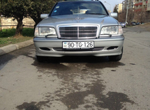 Mercedes C 180