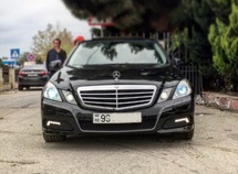 Mercedes E 220