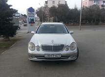 Mercedes E 240