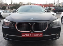 BMW 740