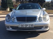 Mercedes E 220