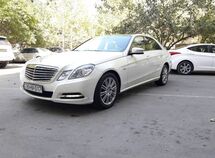 Mercedes E 220