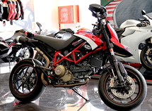 Ducati Hypermotard 1100 EVO SP