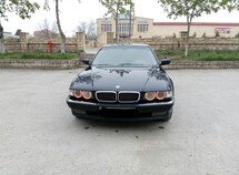BMW 735