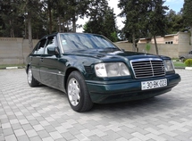 Mercedes E 300