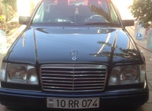 Mercedes E 220