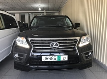 Lexus LX 570