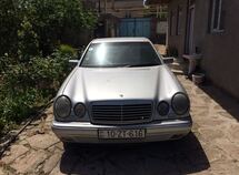 Mercedes E 290