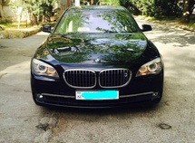 BMW 750