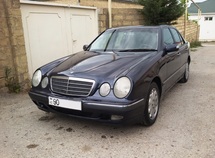 Mercedes E 200