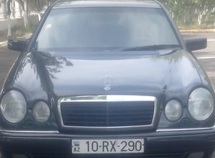 Mercedes E 290