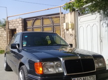 Mercedes E 300