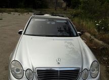 Mercedes E 320
