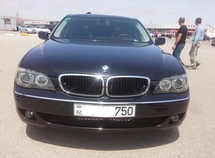 BMW 750