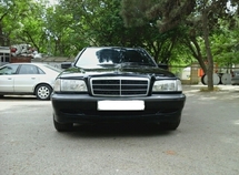 Mercedes C 180