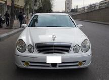 Mercedes E 320