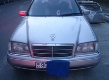 Mercedes C 200