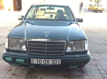 Mercedes E 300