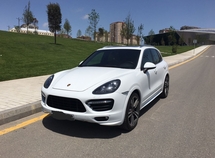 Porsche Cayenne GTS