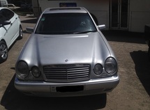 Mercedes E 300