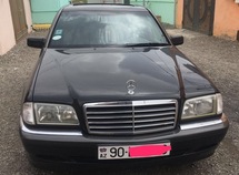 Mercedes C 180