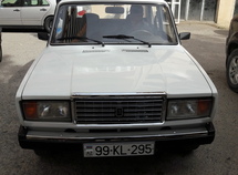 LADA (VAZ) 2107