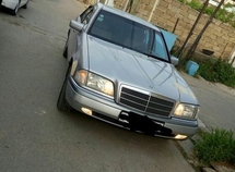 Mercedes C 180
