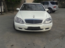 Mercedes S 320