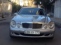 Mercedes E 220