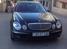 Mercedes E 220