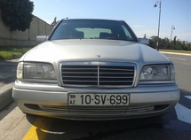 Mercedes C 180