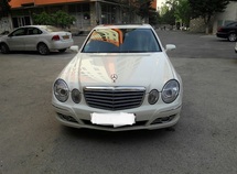 Mercedes E 220