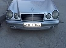 Mercedes E 220