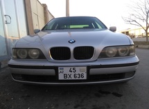 BMW 528