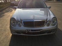 Mercedes E 220