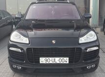 Porsche Cayenne GTS