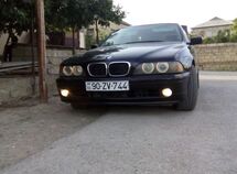 BMW 525