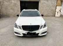 Mercedes E 200