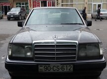 Mercedes E 200