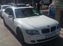 BMW 750