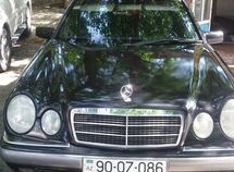 Mercedes E 200