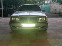 Mercedes C 180