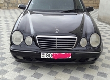 Mercedes E 240